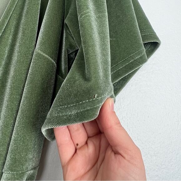 Baltic Born | Liza Olive Sage Green Velvet Short Sleeve Maxi Wrap Dress M - Picture 10 of 12